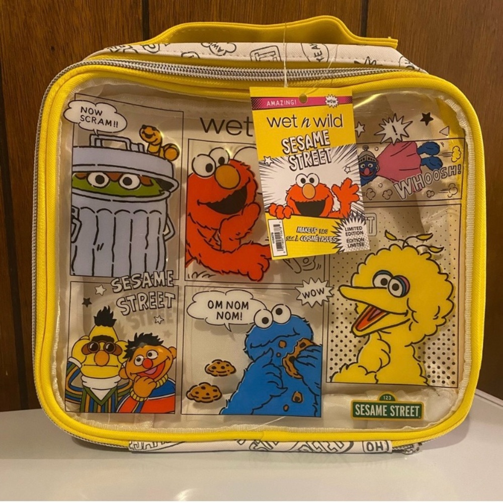 Sesame Street x Wet n Wild Make Up / Limited Edition / Featuring 4 Piece… - Picture 3 of 7